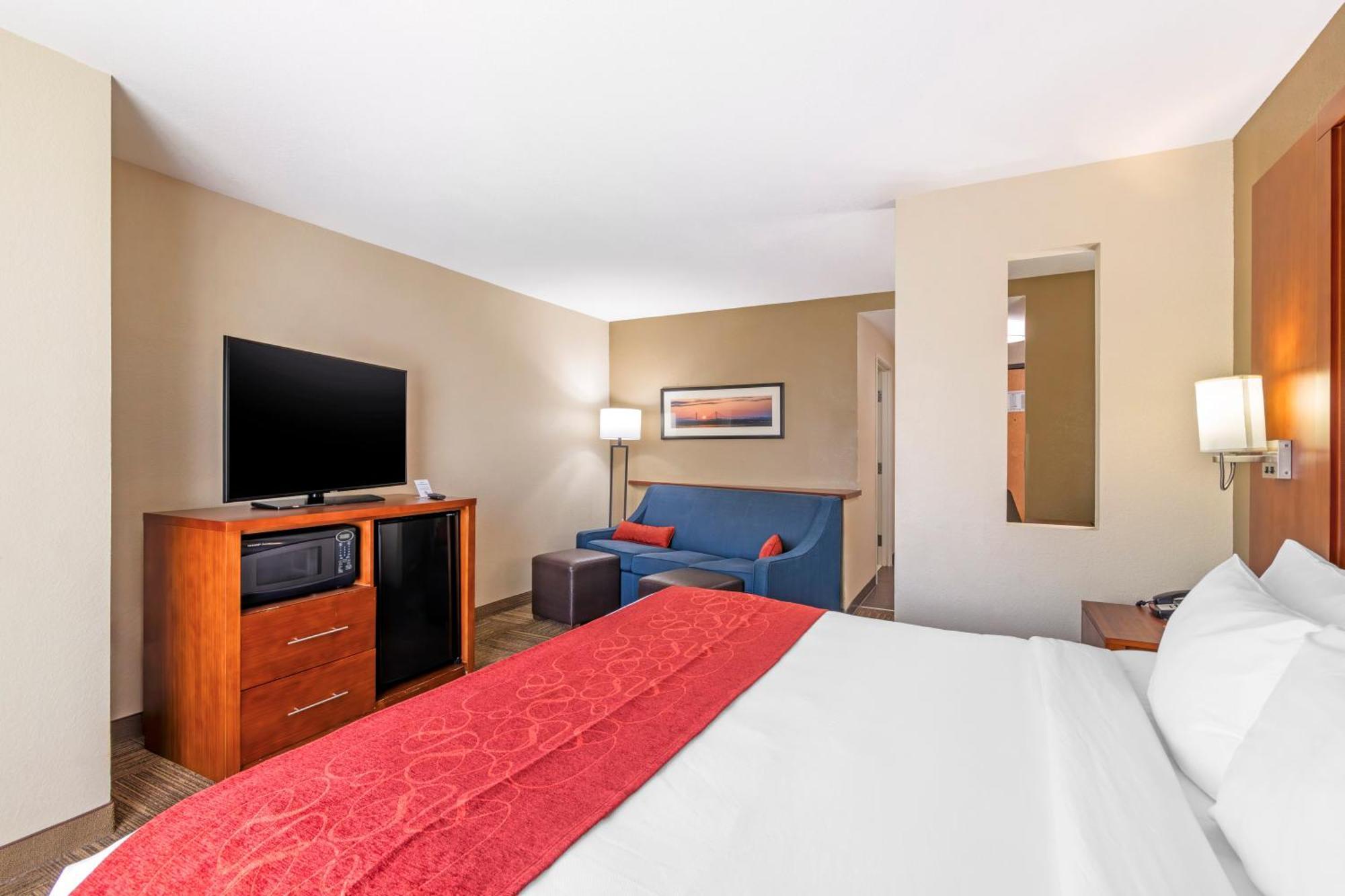 Comfort Suites Brunswick Eksteriør bilde