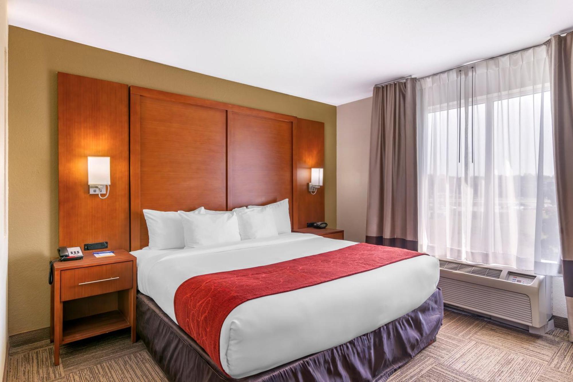 Comfort Suites Brunswick Eksteriør bilde