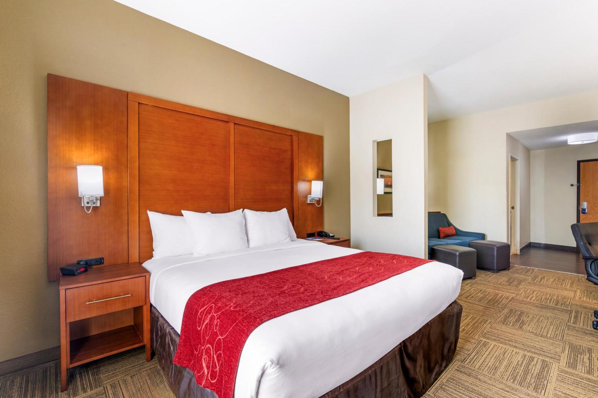 Comfort Suites Brunswick Eksteriør bilde