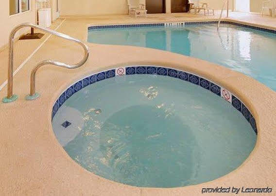 Comfort Suites Brunswick Eksteriør bilde